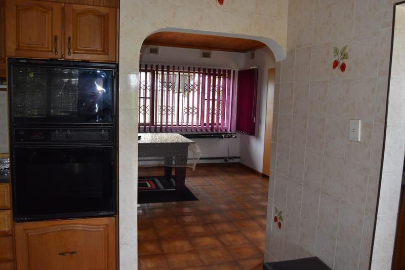 3 Bedroom Property for Sale in Umzinto KwaZulu-Natal