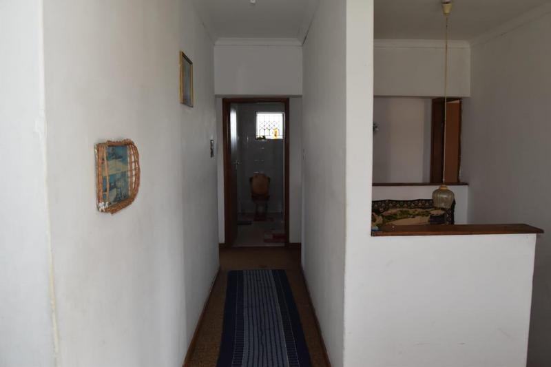 3 Bedroom Property for Sale in Umzinto KwaZulu-Natal
