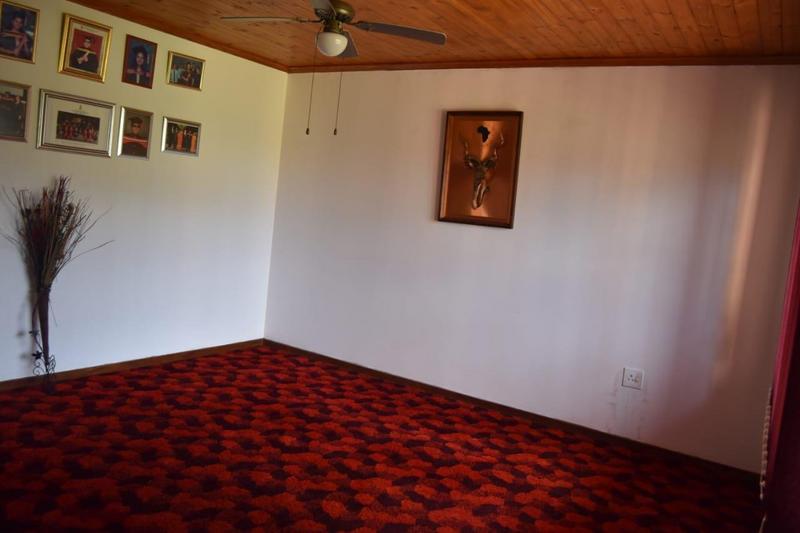 3 Bedroom Property for Sale in Umzinto KwaZulu-Natal