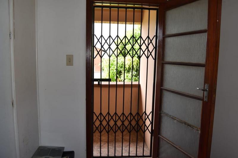 3 Bedroom Property for Sale in Umzinto KwaZulu-Natal
