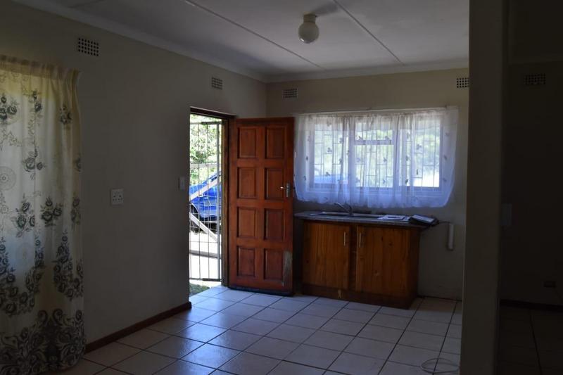 2 Bedroom Property for Sale in Umzinto KwaZulu-Natal