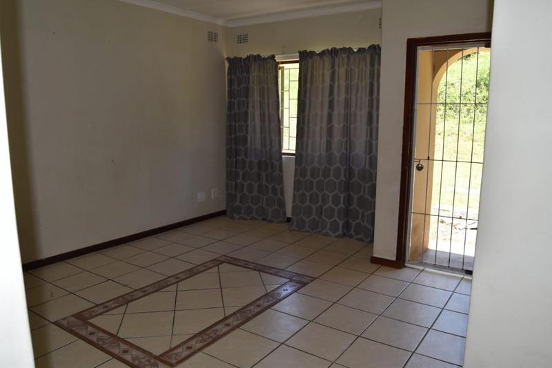 2 Bedroom Property for Sale in Umzinto KwaZulu-Natal