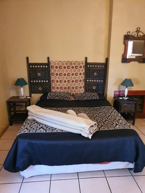 8 Bedroom Property for Sale in Derdepoort Gauteng