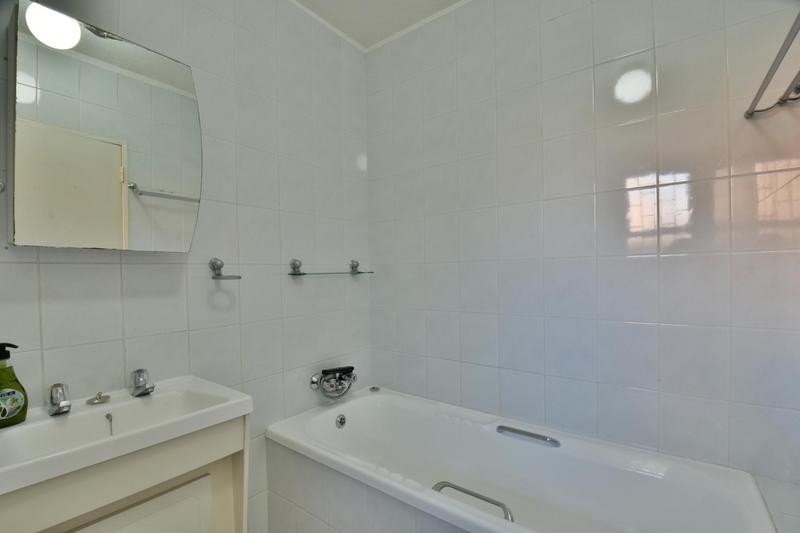 1 Bedroom Property for Sale in Blackheath Gauteng