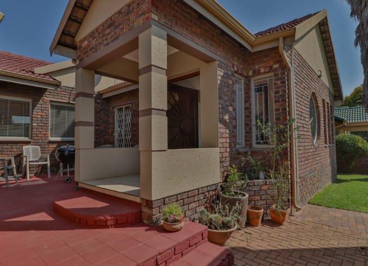 4 Bedroom Property for Sale in Pomona Ext 3 Gauteng