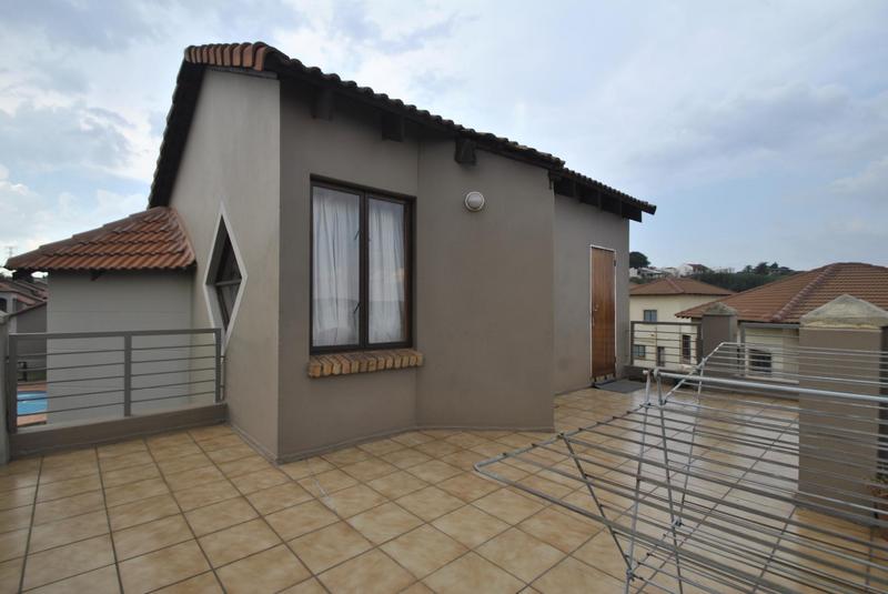 2 Bedroom Property for Sale in Ridgeway Gauteng