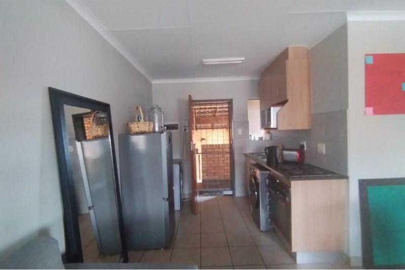 2 Bedroom Property for Sale in Kibler Park Gauteng