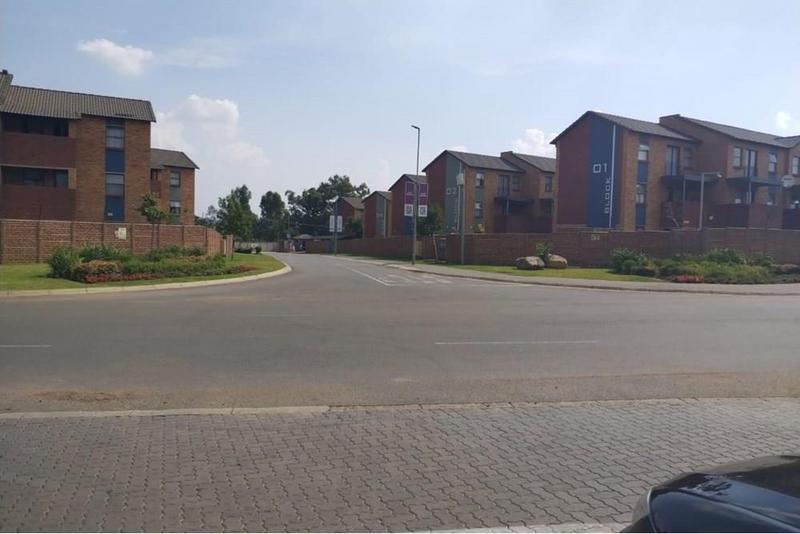 2 Bedroom Property for Sale in Kibler Park Gauteng