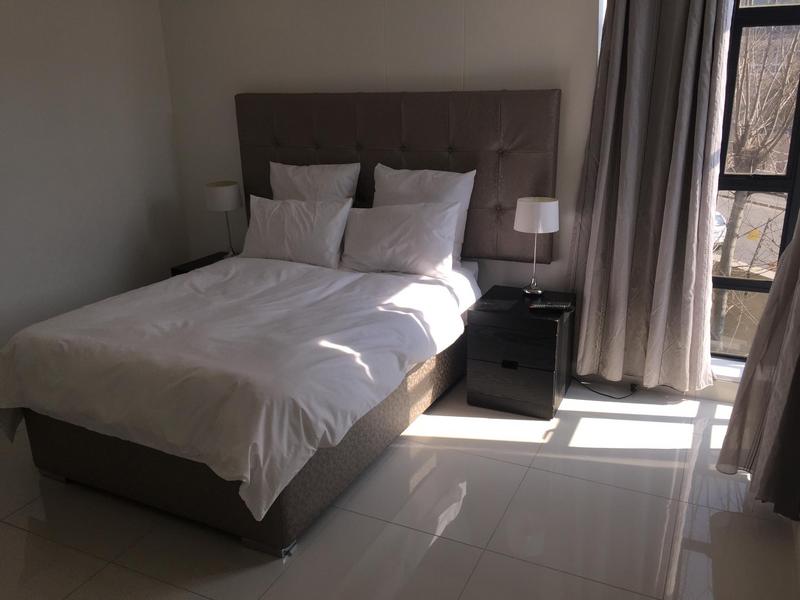 To Let 2 Bedroom Property for Rent in Sandown Gauteng