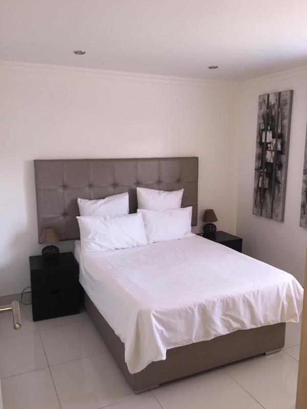 To Let 2 Bedroom Property for Rent in Sandown Gauteng