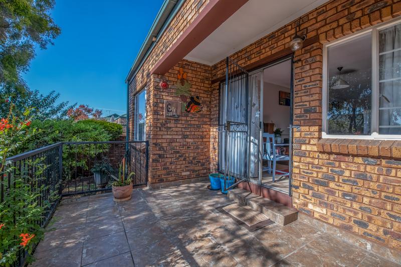 3 Bedroom Property for Sale in Zwartkop Gauteng