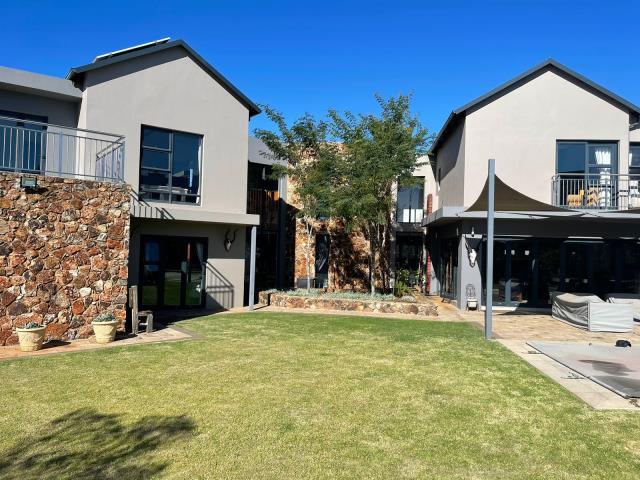 6 Bedroom Property for Sale in Witfontein Gauteng