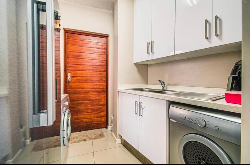 4 Bedroom Property for Sale in Glen Marais Gauteng