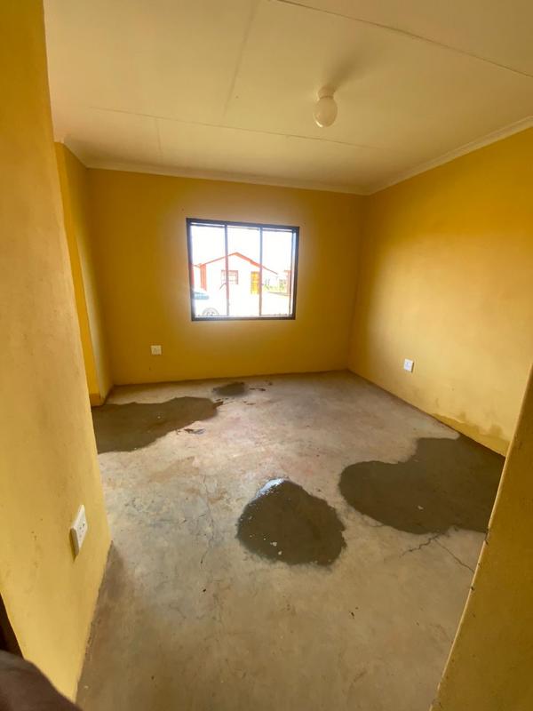 2 Bedroom Property for Sale in Daveyton Gauteng