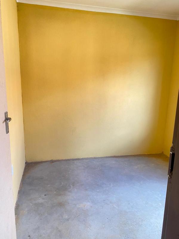 2 Bedroom Property for Sale in Daveyton Gauteng