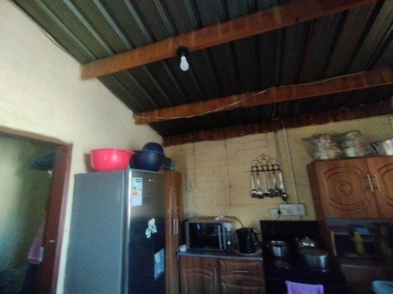 1 Bedroom Property for Sale in Daveyton Gauteng