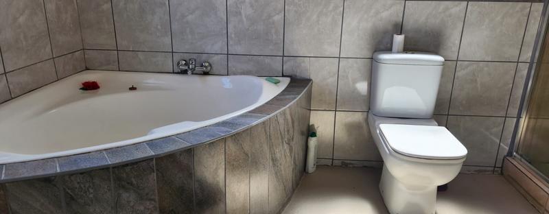 3 Bedroom Property for Sale in Daveyton Gauteng