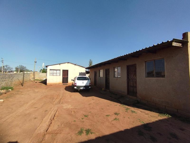 2 Bedroom Property for Sale in Daveyton Gauteng