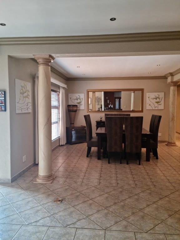 3 Bedroom Property for Sale in Petersfield Gauteng