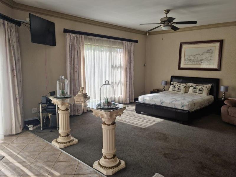3 Bedroom Property for Sale in Petersfield Gauteng