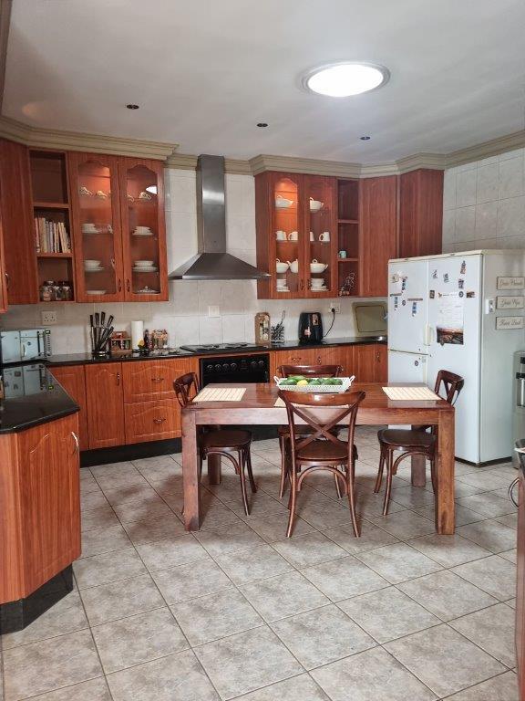 3 Bedroom Property for Sale in Petersfield Gauteng