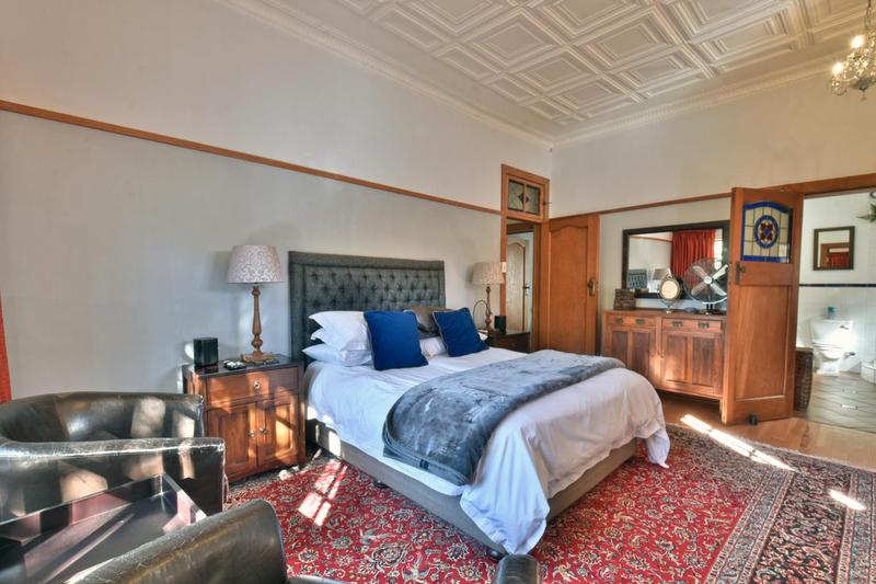 4 Bedroom Property for Sale in Greenside Gauteng