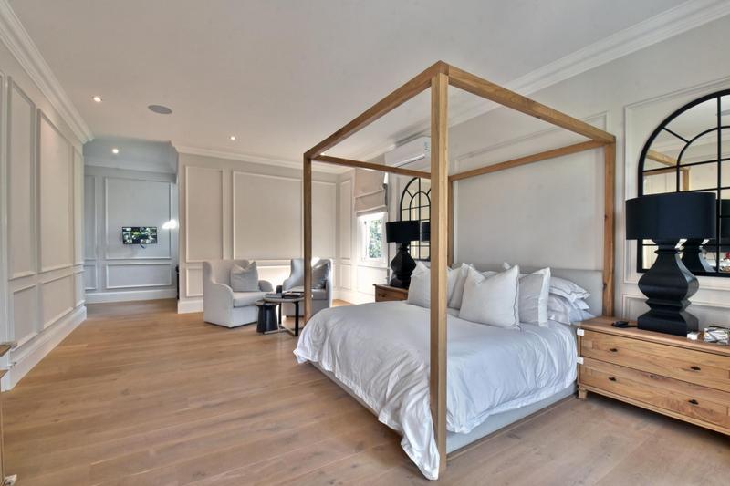 5 Bedroom Property for Sale in Dunkeld Gauteng
