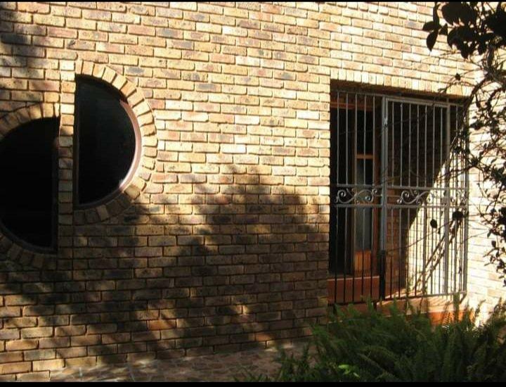 5 Bedroom Property for Sale in Amandasig Gauteng