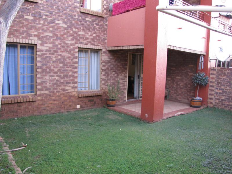 2 Bedroom Property for Sale in Equestria Gauteng