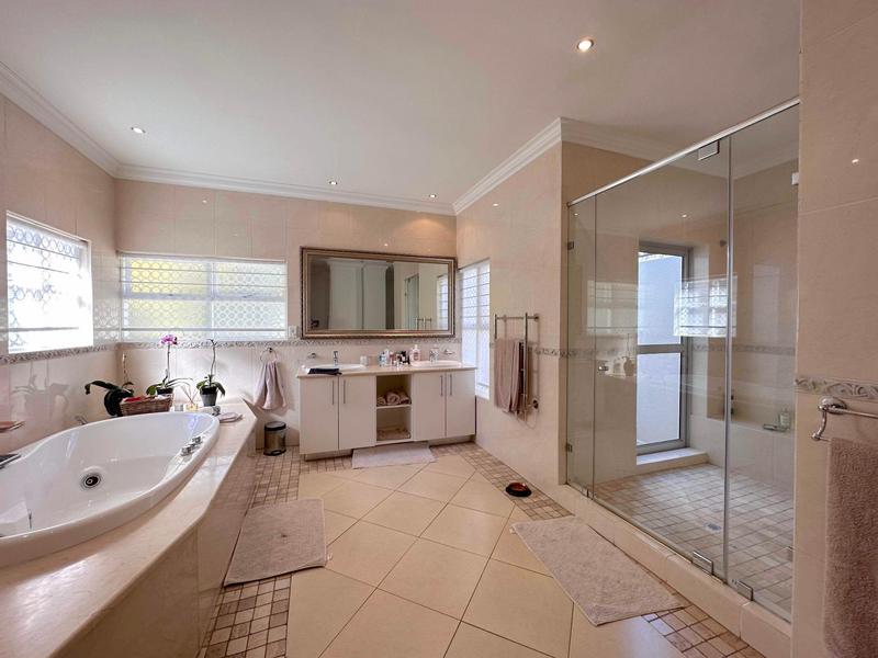 4 Bedroom Property for Sale in Bryanston Gauteng