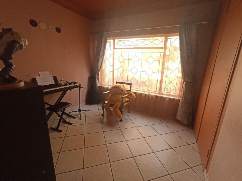 4 Bedroom Property for Sale in Three Rivers Gauteng