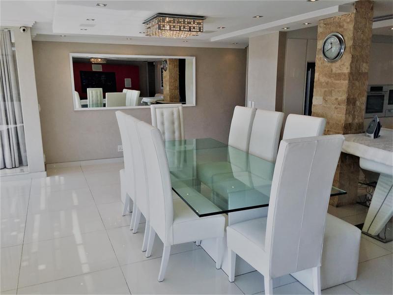 To Let 3 Bedroom Property for Rent in Sandown Gauteng