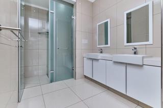 2 Bedroom Property for Sale in Morningside Gauteng