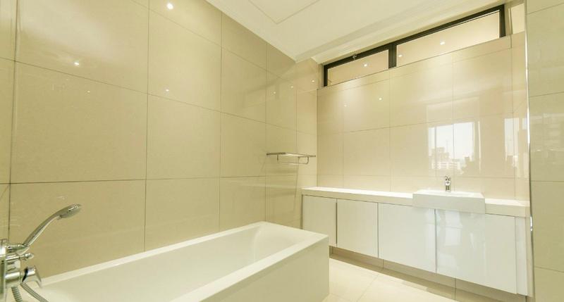 1 Bedroom Property for Sale in Morningside Gauteng