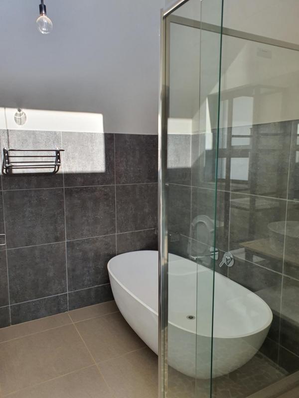 2 Bedroom Property for Sale in Morning Hill Gauteng