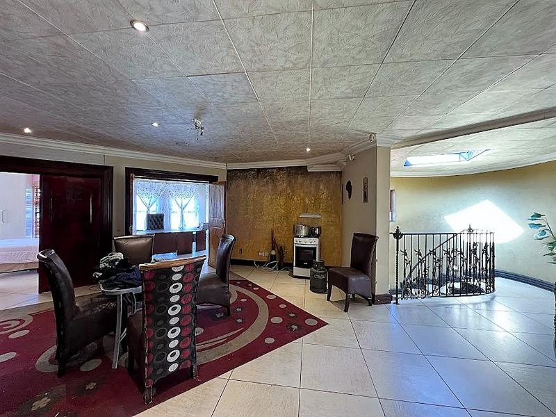 6 Bedroom Property for Sale in Six Fountains Residential Estate Gauteng