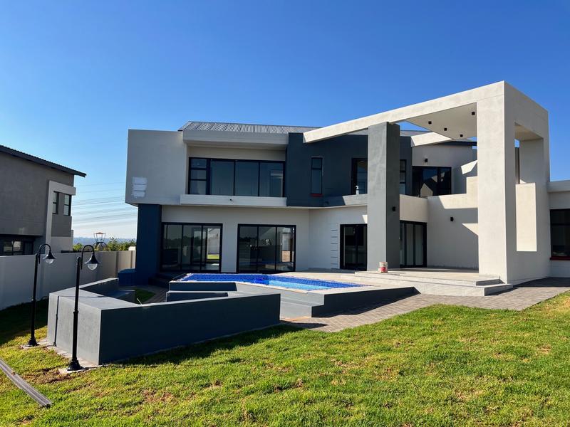 5 Bedroom Property for Sale in Midstream Heights Gauteng