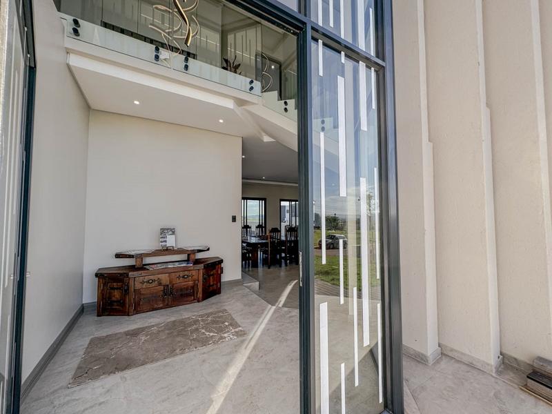 5 Bedroom Property for Sale in Midstream Heights Gauteng