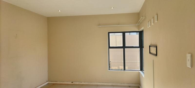 4 Bedroom Property for Sale in North Riding Gauteng