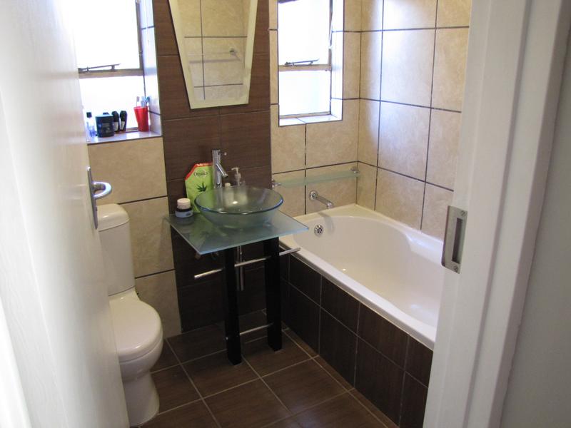 3 Bedroom Property for Sale in Moreleta Park Gauteng