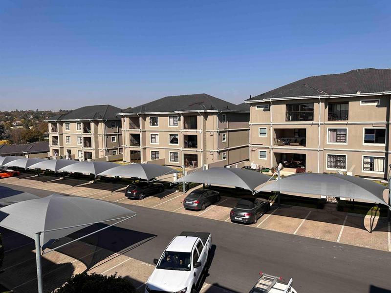 1 Bedroom Property for Sale in Fourways Gauteng