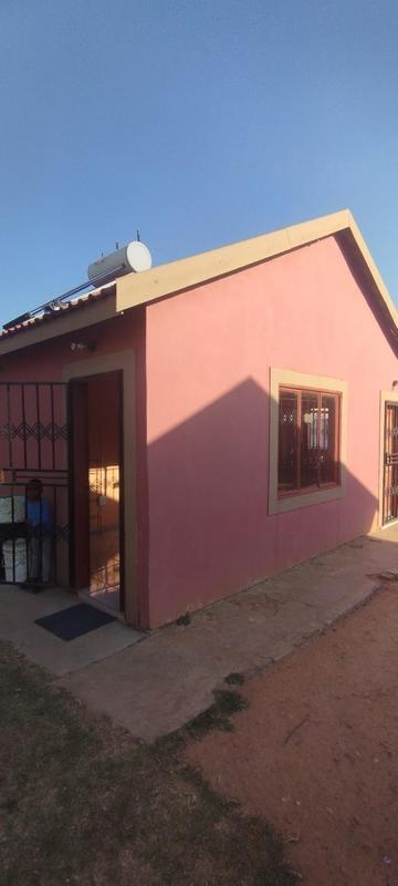 2 Bedroom Property for Sale in Daveyton Gauteng