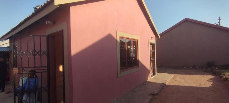 2 Bedroom Property for Sale in Daveyton Gauteng