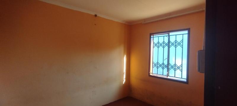 2 Bedroom Property for Sale in Daveyton Gauteng