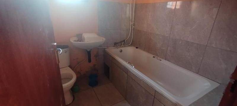 2 Bedroom Property for Sale in Daveyton Gauteng