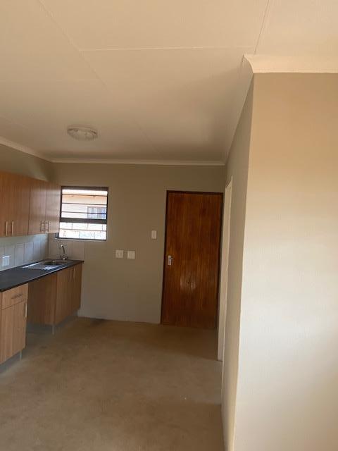 3 Bedroom Property for Sale in Dawn Park Gauteng