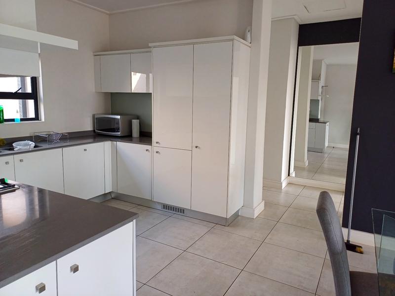 2 Bedroom Property for Sale in Waterfall Gauteng