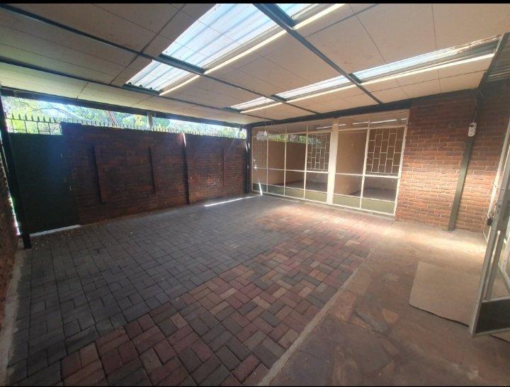 2 Bedroom Property for Sale in Villieria Gauteng