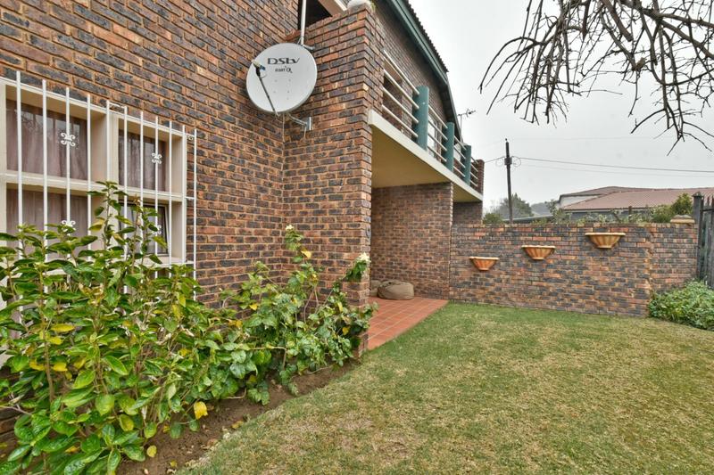 2 Bedroom Property for Sale in Kibler Park Gauteng