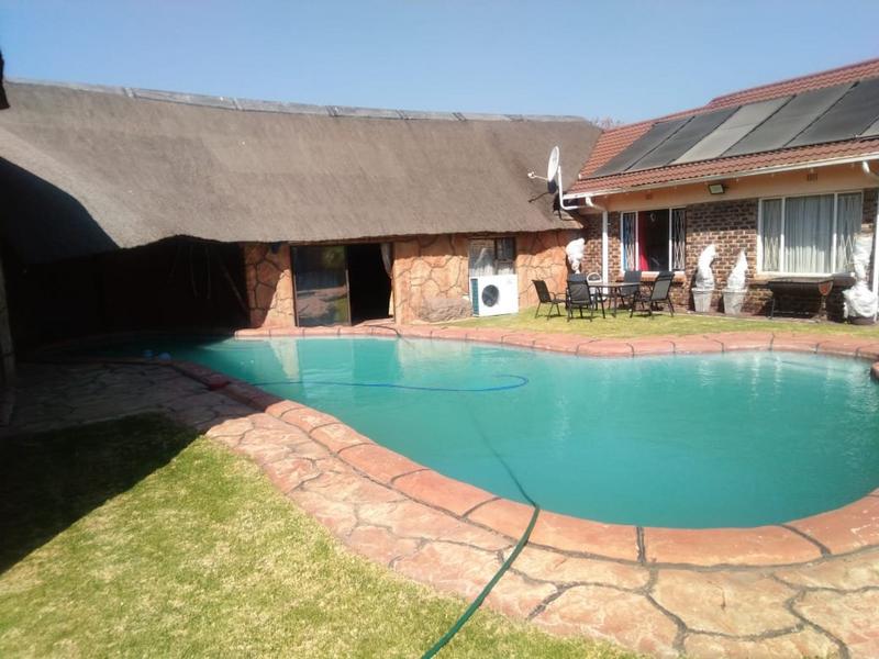 4 Bedroom Property for Sale in Sharon Park Gauteng